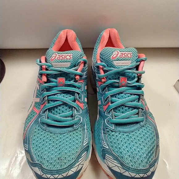 Asics GT 2000 2 Running Shoes Women's sz 9 - Picture 2 of 14